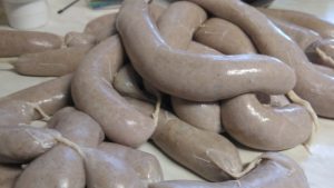 Schlesische Weißwurst heute: Ein zartes Comeback mit Geschichte und Geschmack