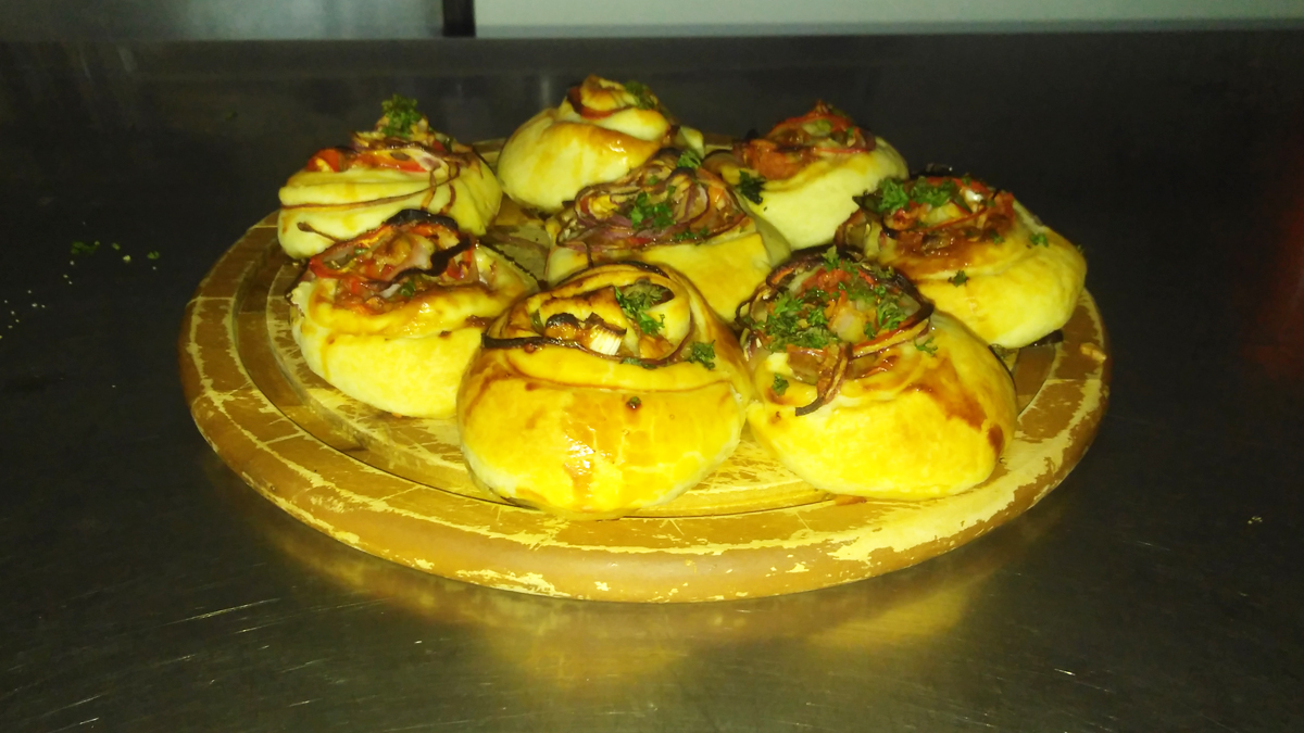 Tnd blaetterteig rolle mediterran 01