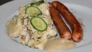 Tatjanas Geheimtipp: Der ultimative Kartoffelsalat nach Kochbiene-Art!