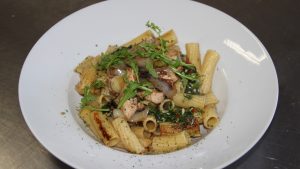 Blitzschneller Pasta-Genuss: Chicken-Streifen nach Ilona’s 1-2-3 Rezept